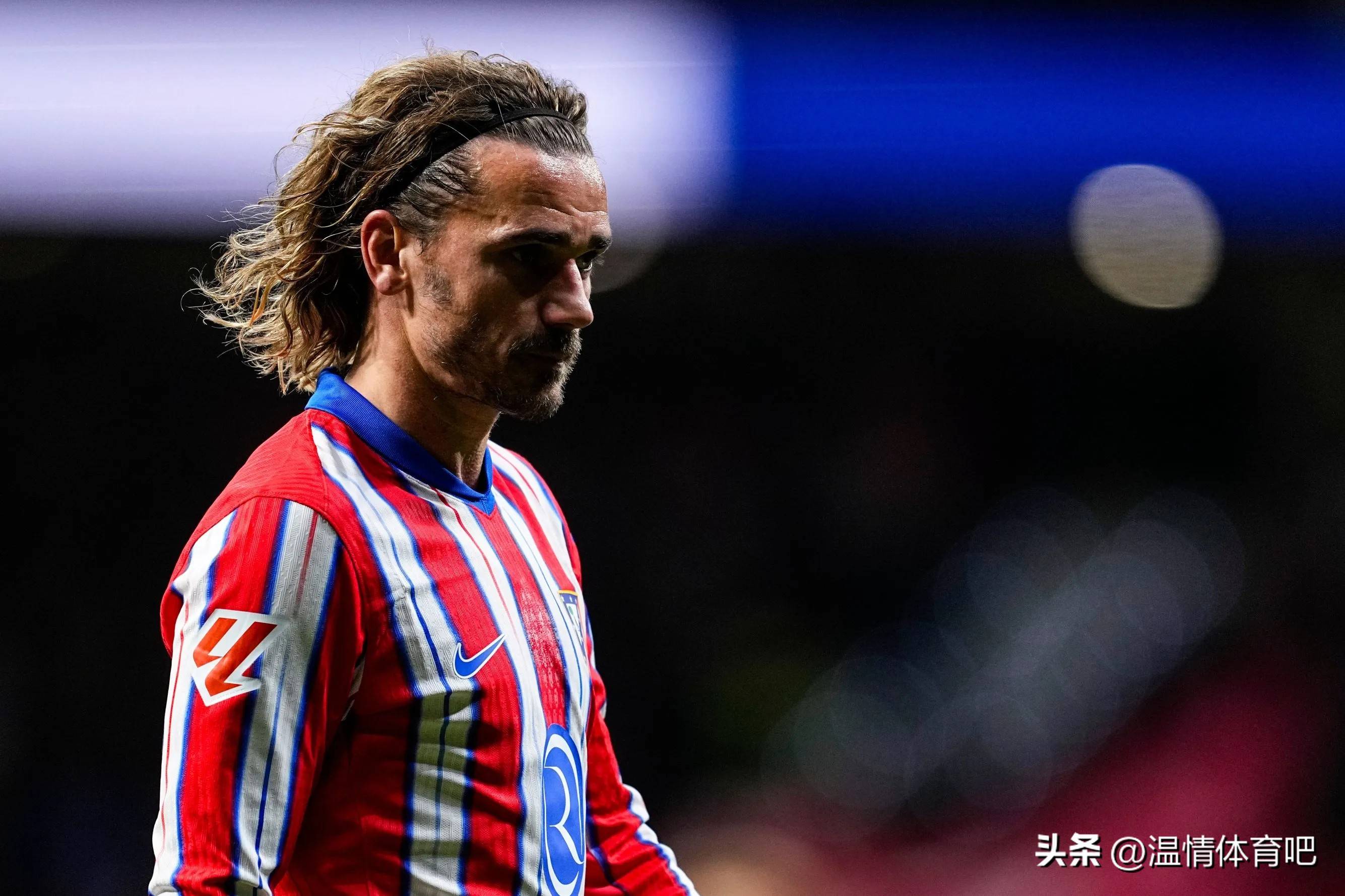 年再次有两, 问题也为队