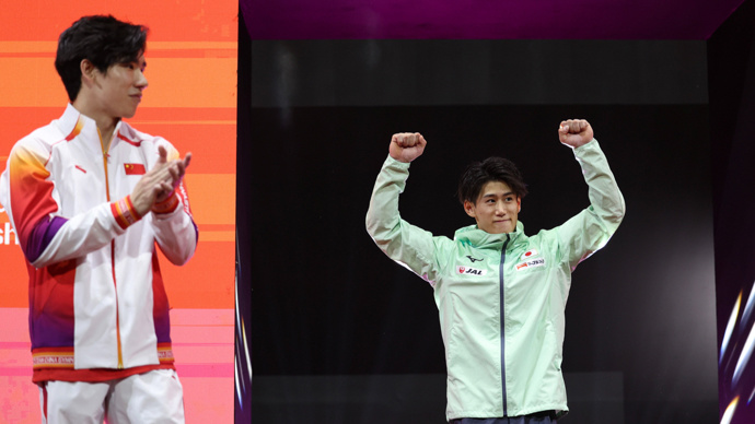 对决, 领先第二名, 转折在第五 对决, 领先第二名, 转折在第五